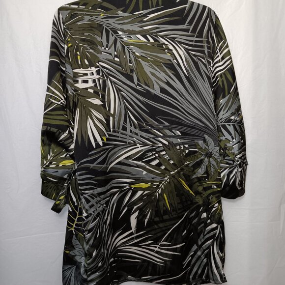 ETAM FLORAL PRINT BELTED ROBE - Picture 6 of 8